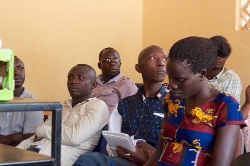 urn-staff-at-the-training