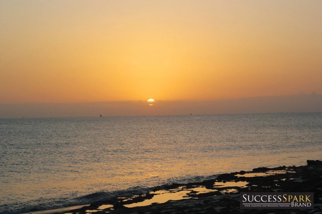 2--tanzania-lazy-lagoon-retreat---sunrise